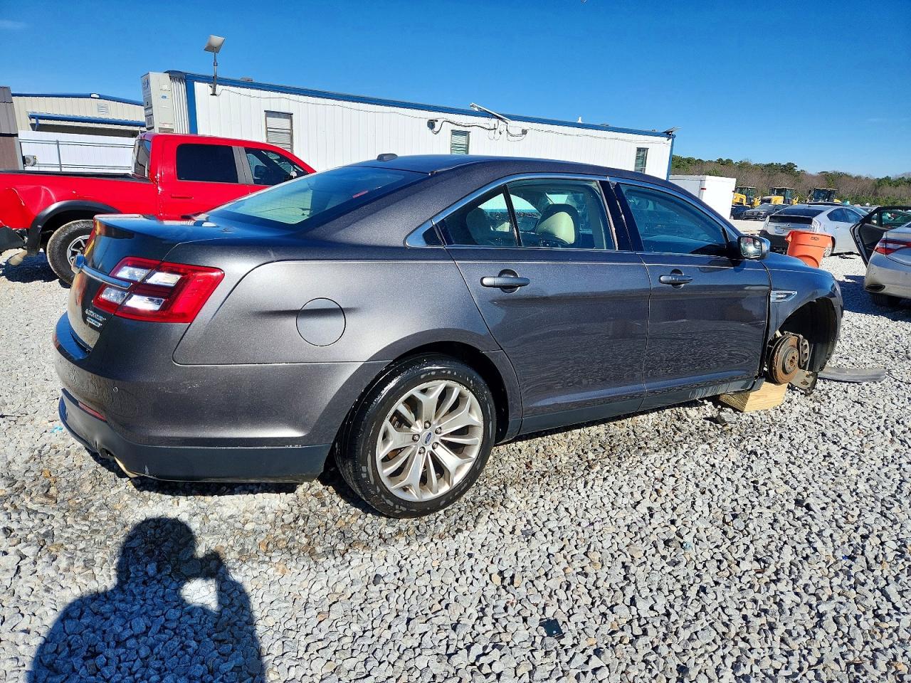 2015 FORD TAURUS LIMITED photo 3
