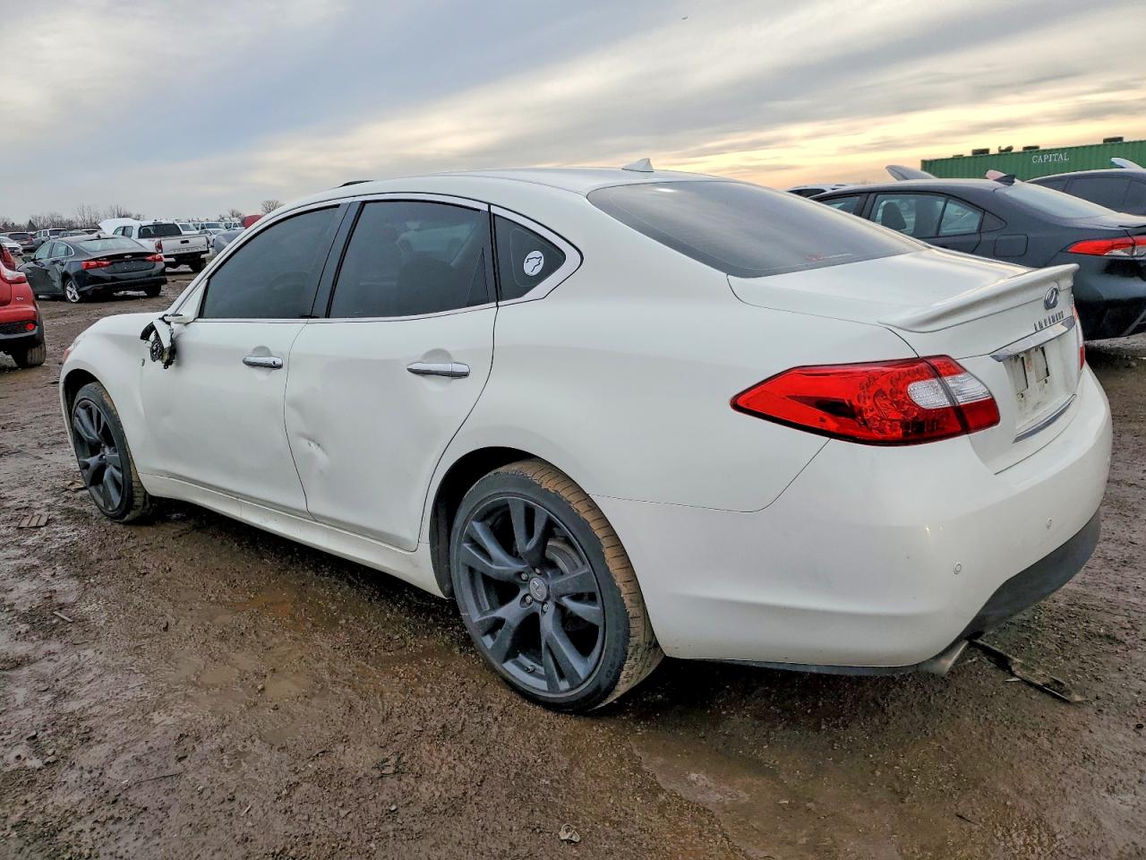 2013 INFINITI M37 X photo 2