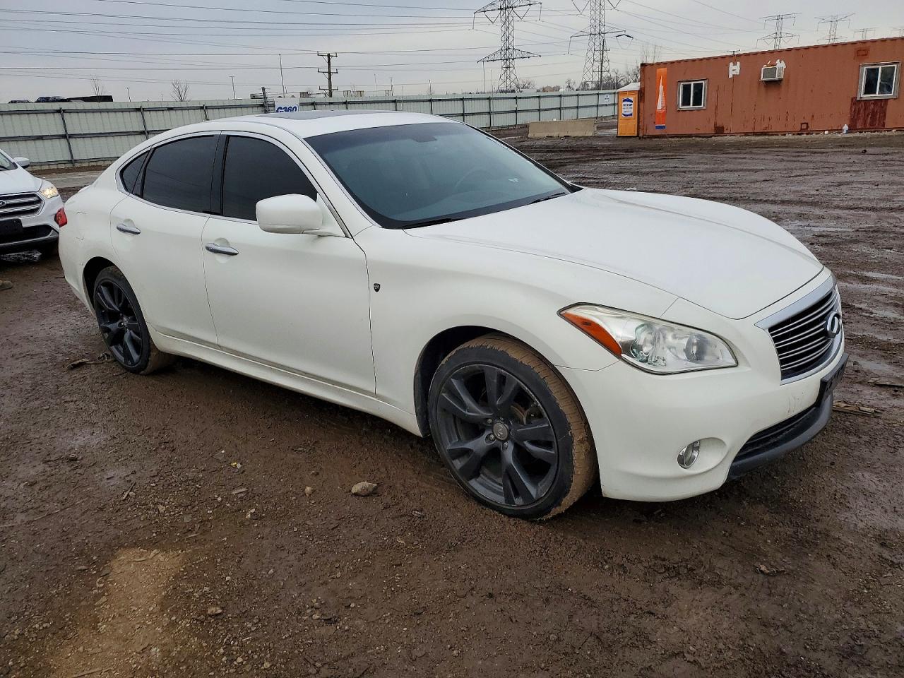 2013 INFINITI M37 X photo 4