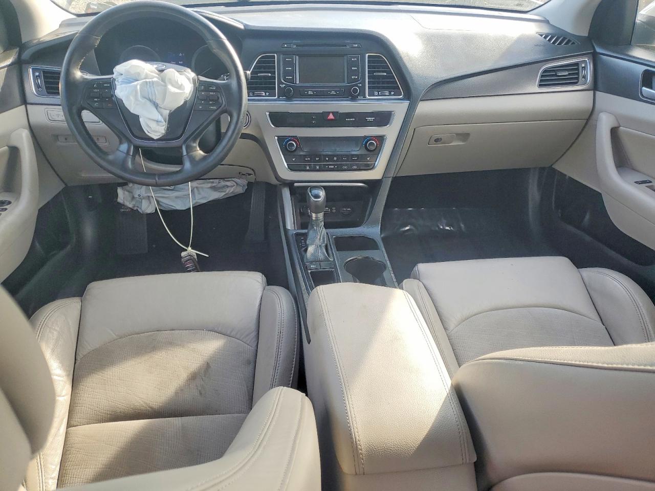 2015 HYUNDAI SONATA SPORT photo 8