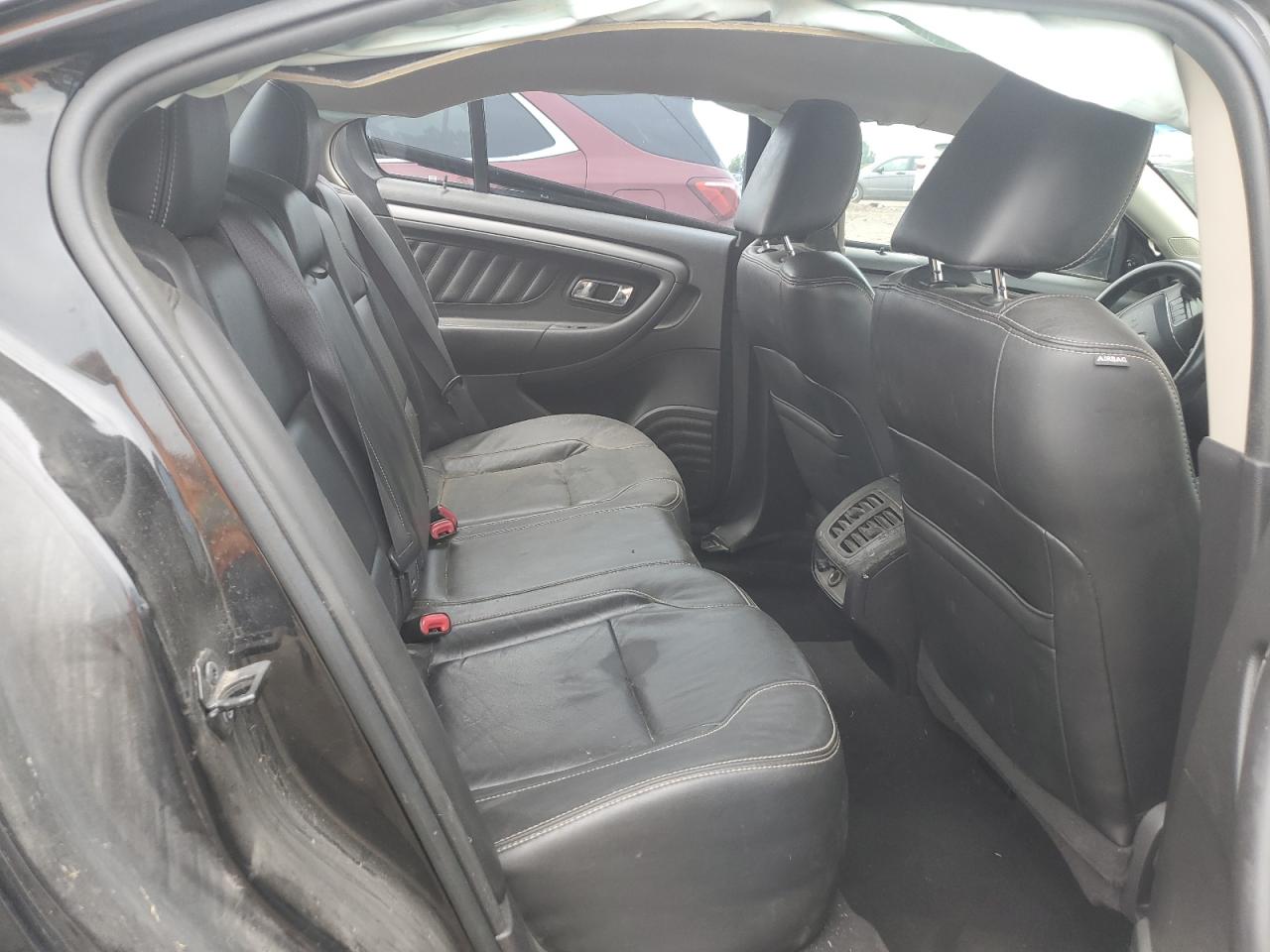 2010 FORD TAURUS SEL photo 19