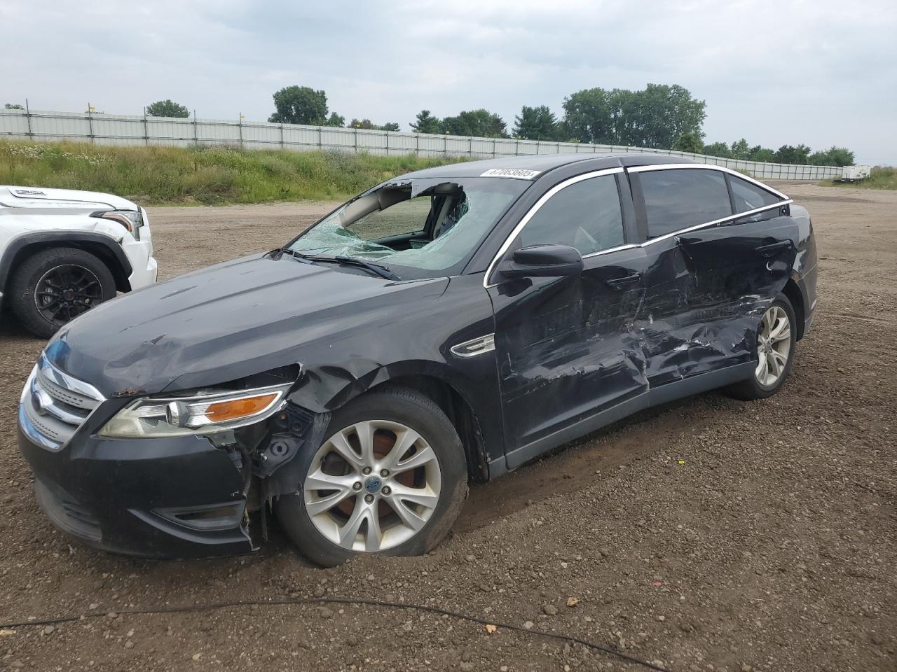 2010 FORD TAURUS