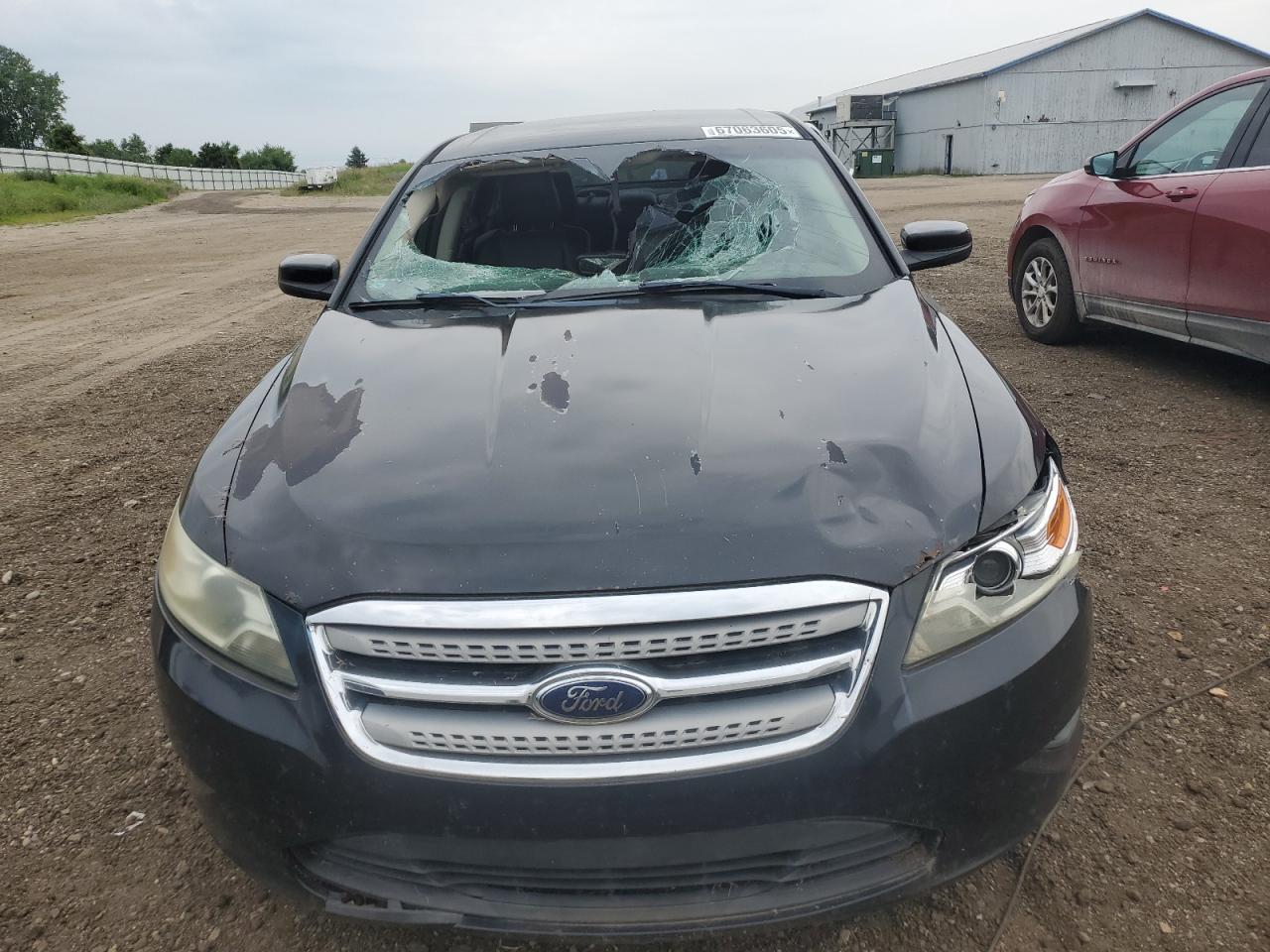 2010 FORD TAURUS SEL photo 9