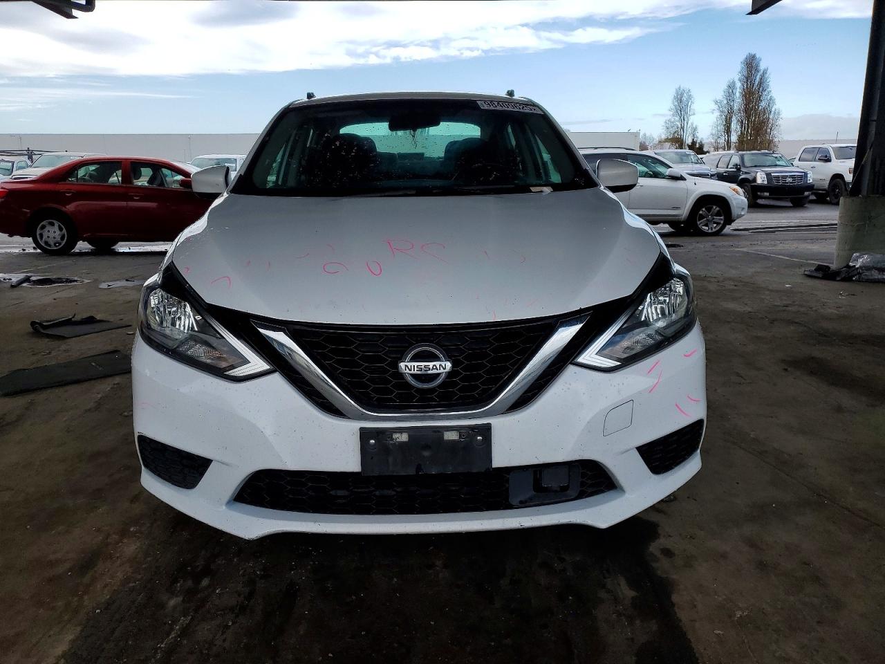 2018 NISSAN SENTRA S photo 5
