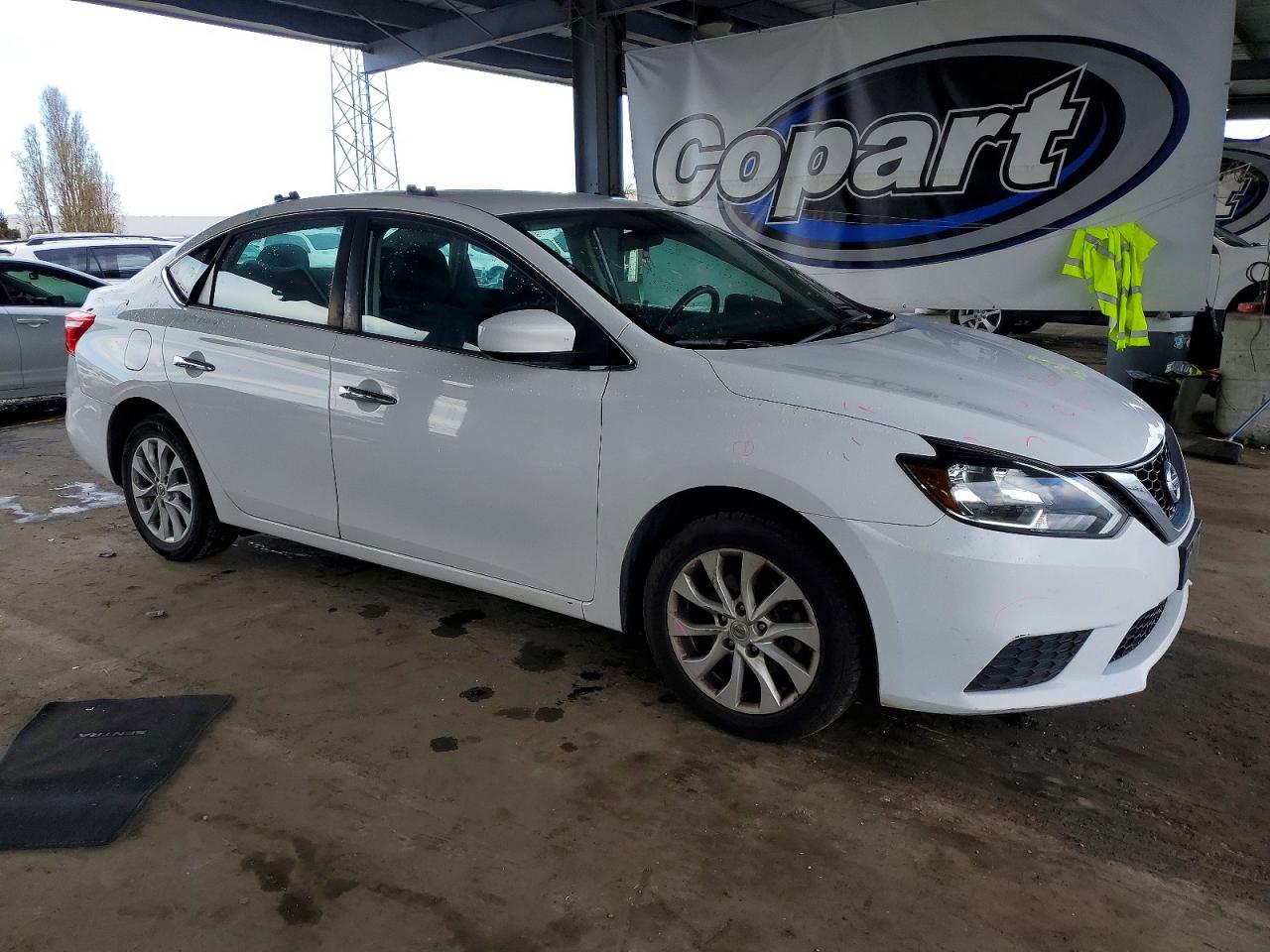 2018 NISSAN SENTRA S photo 4