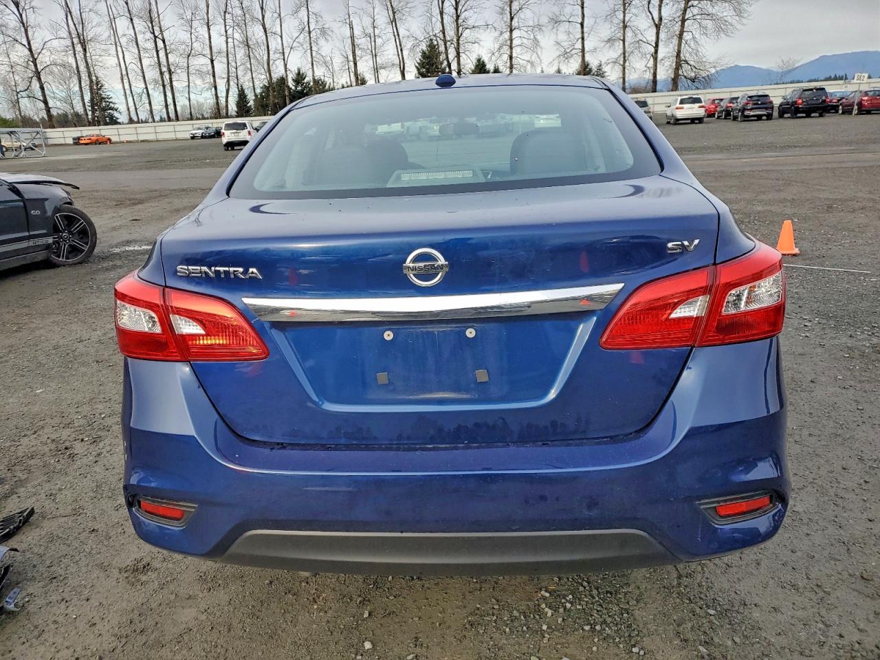 2017 NISSAN SENTRA S photo 6