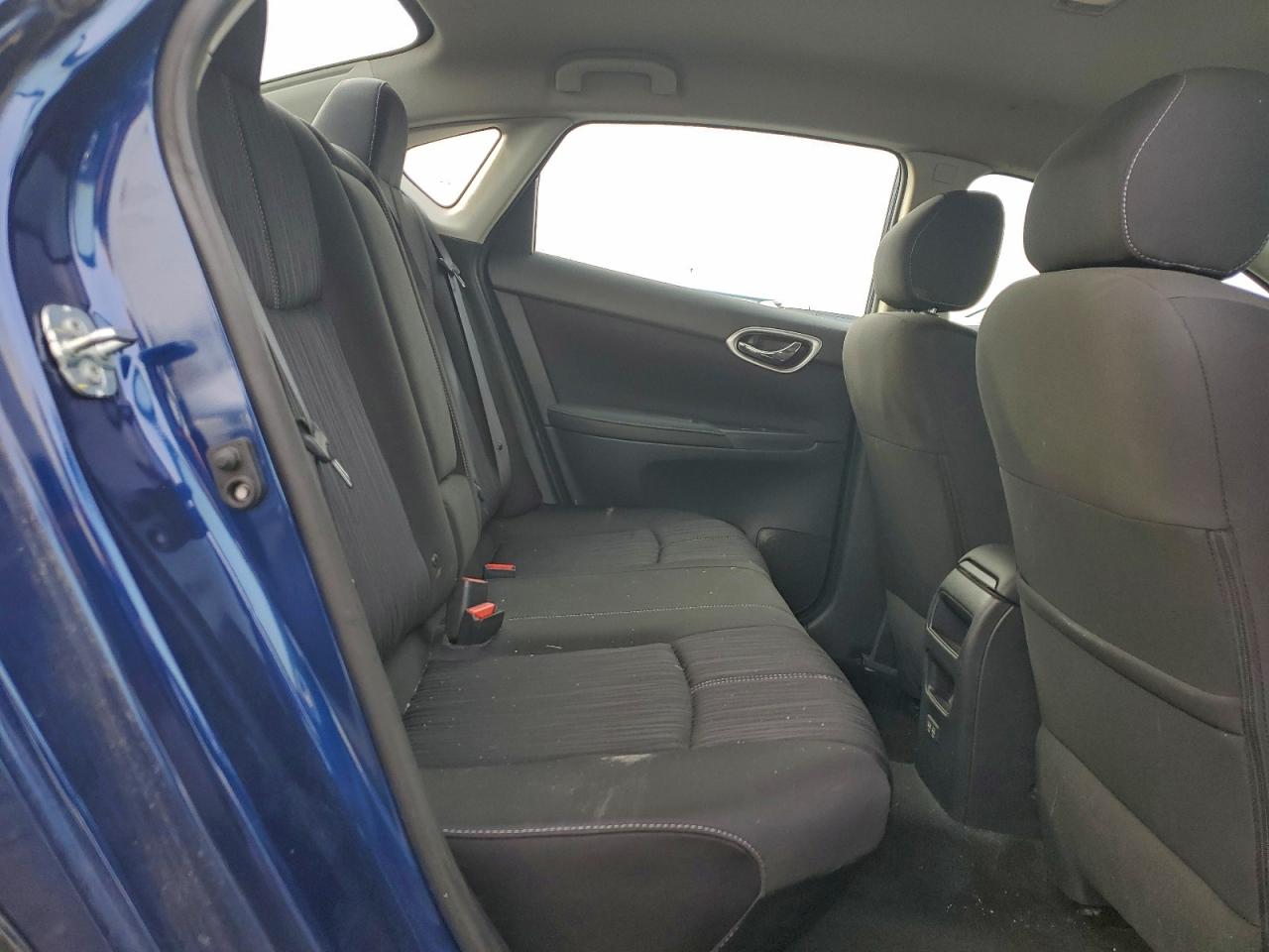 2017 NISSAN SENTRA S photo 10