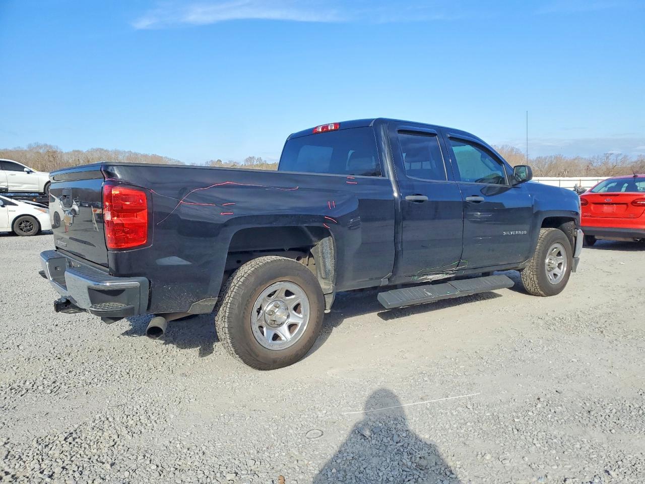 2017 CHEVROLET SILVERADO C1500 photo 3