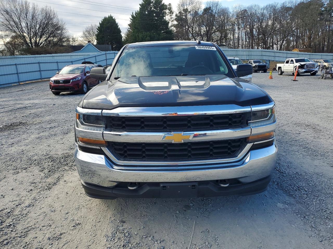 2017 CHEVROLET SILVERADO C1500 photo 5
