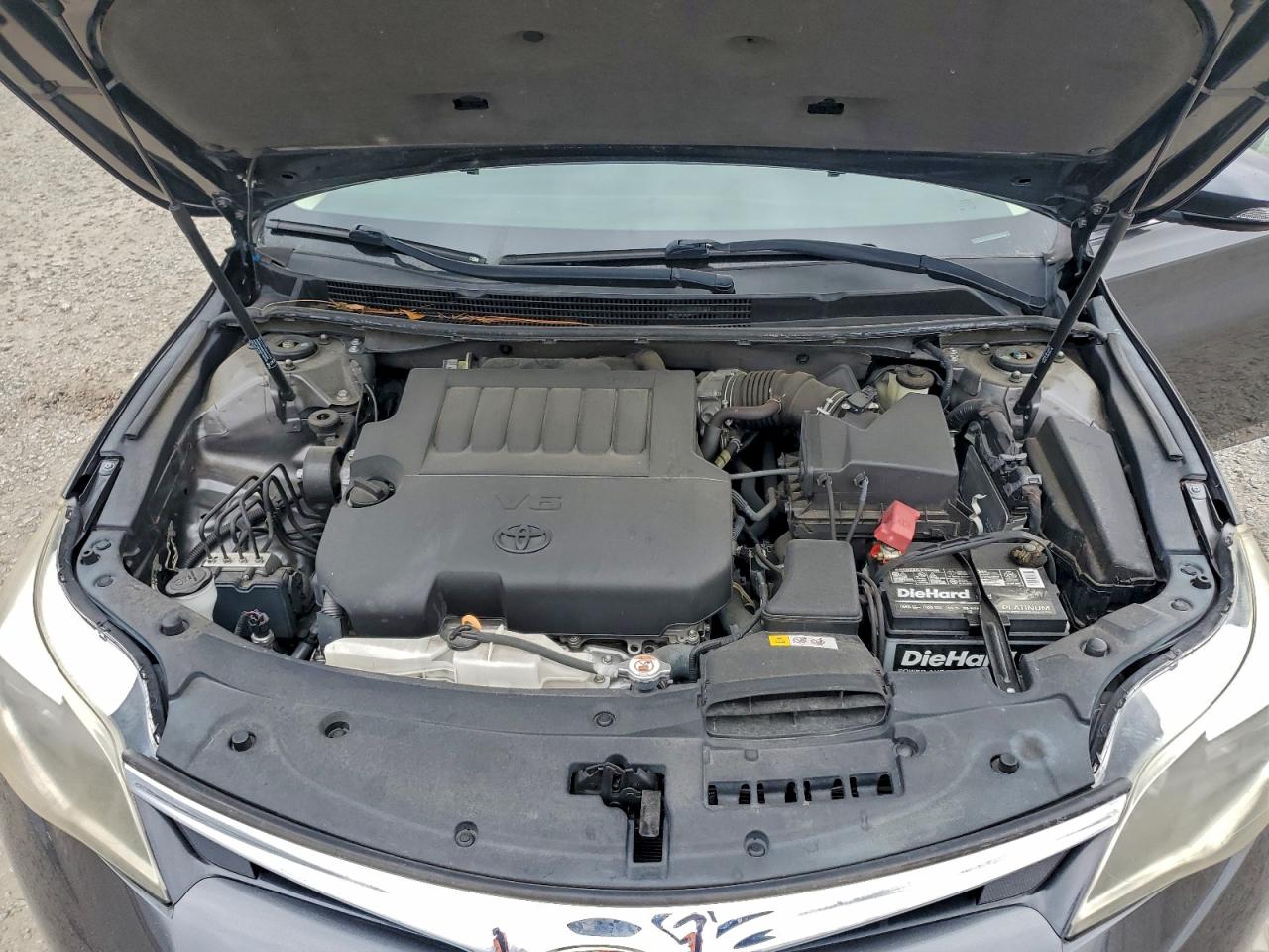 2016 TOYOTA AVALON XLE photo 11