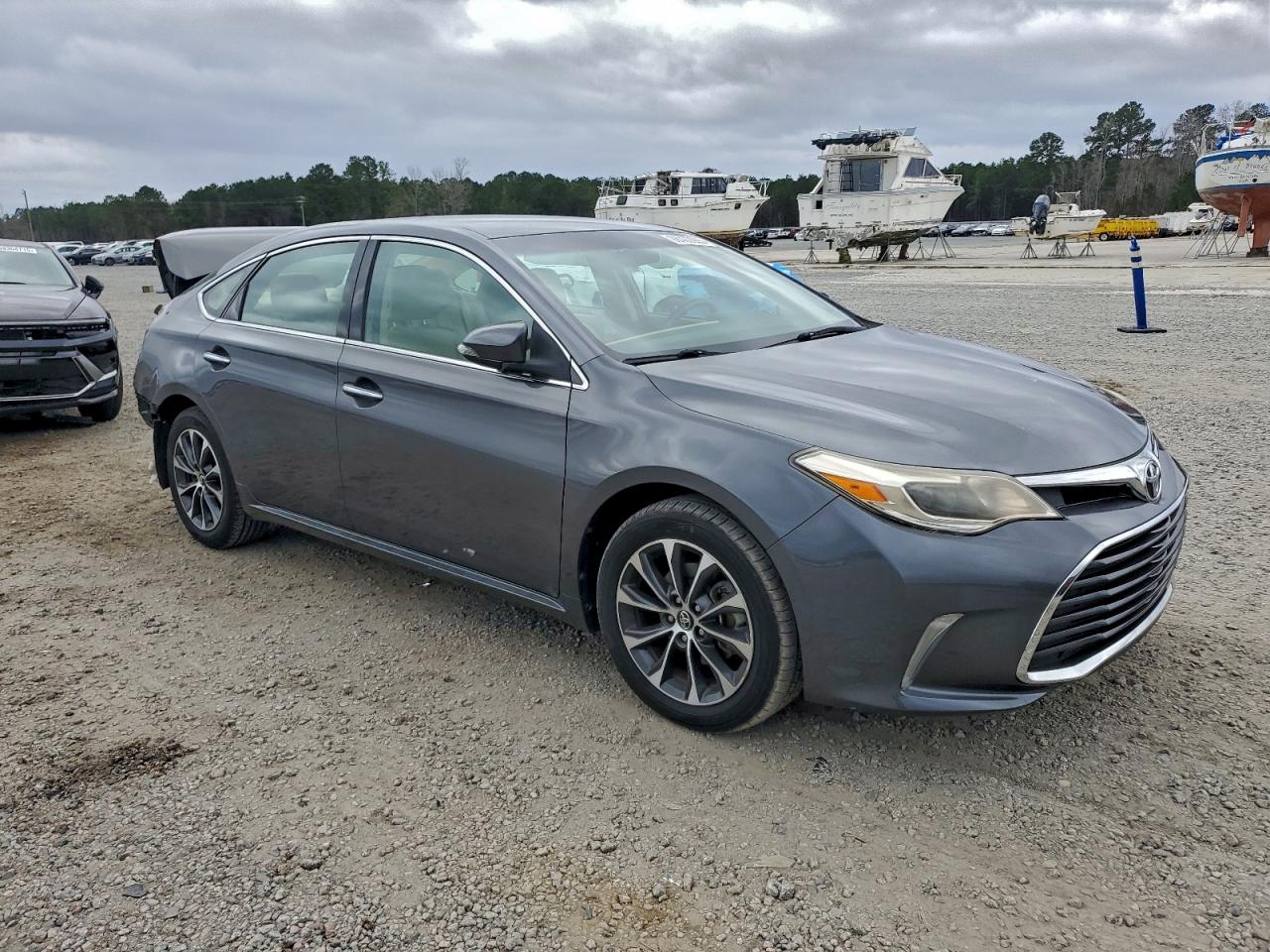 2016 TOYOTA AVALON XLE photo 4