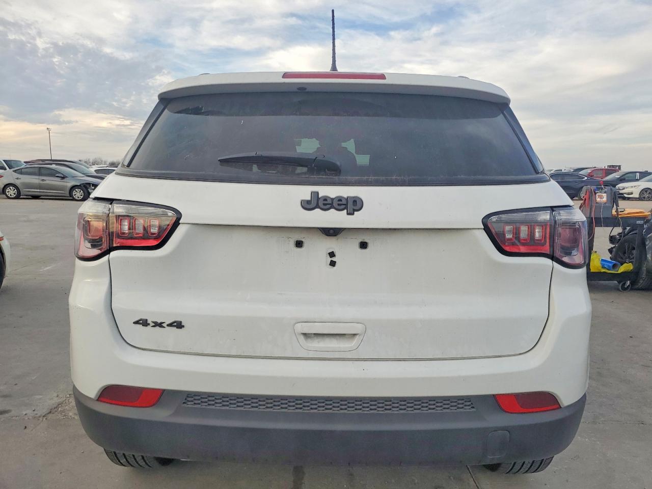 2025 JEEP COMPASS LATITUDE photo 6