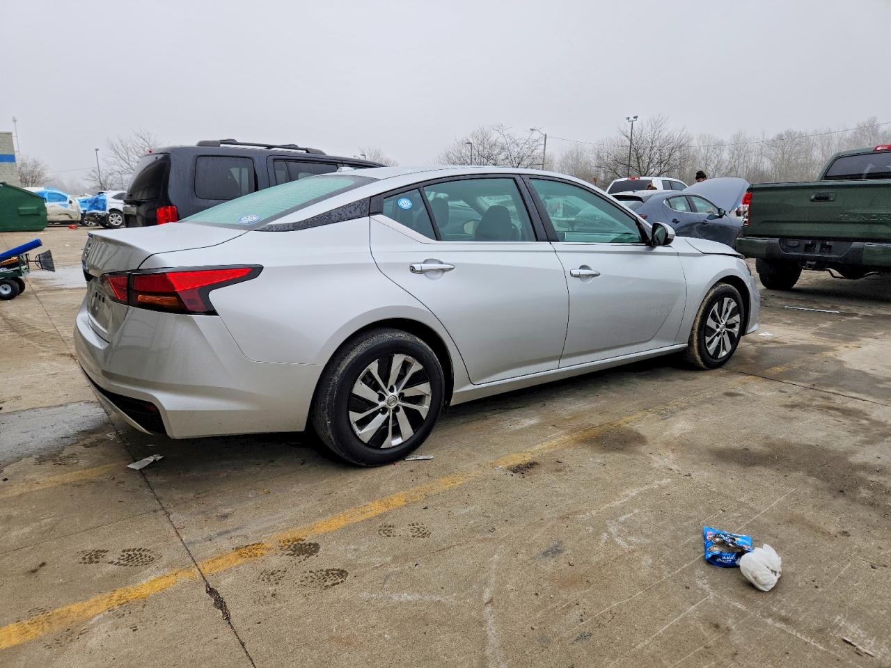 2019 NISSAN ALTIMA S photo 3
