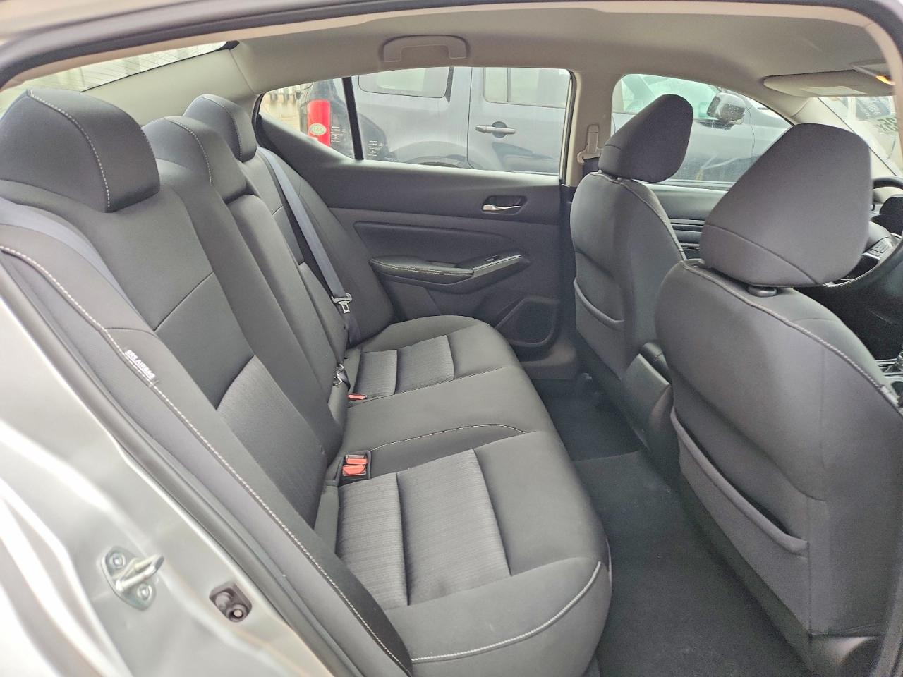 2019 NISSAN ALTIMA S photo 10