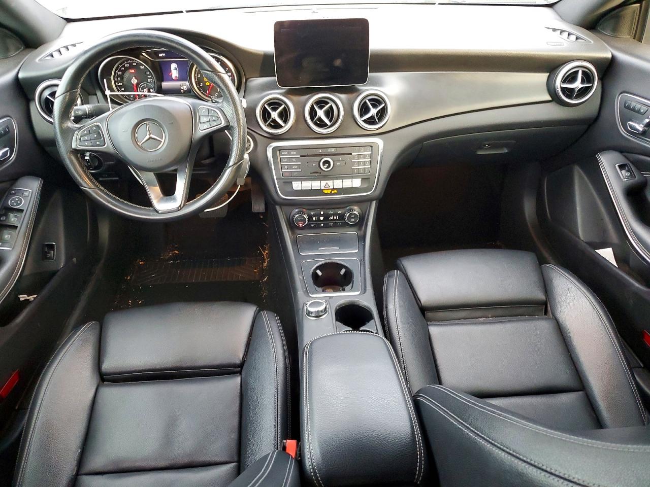 2018 MERCEDES-BENZ CLA 250 4MATIC photo 8