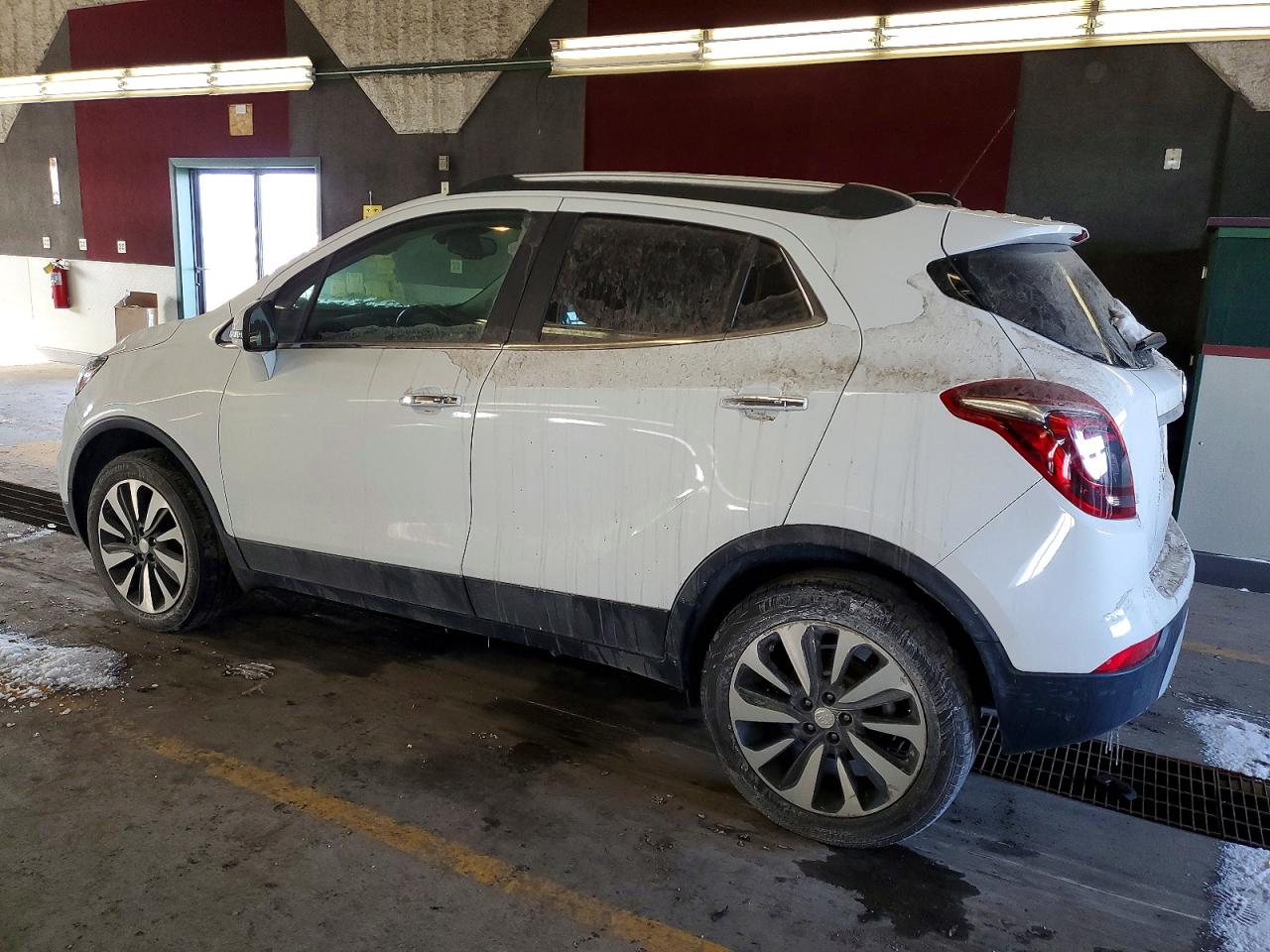 2020 BUICK ENCORE ESSENCE photo 2