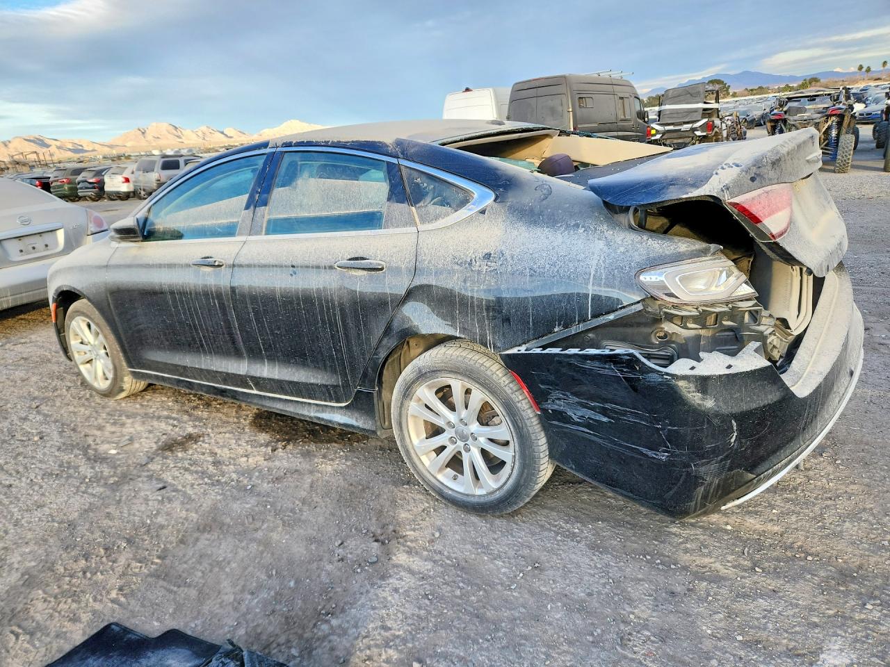 2015 CHRYSLER 200 LIMITED photo 2