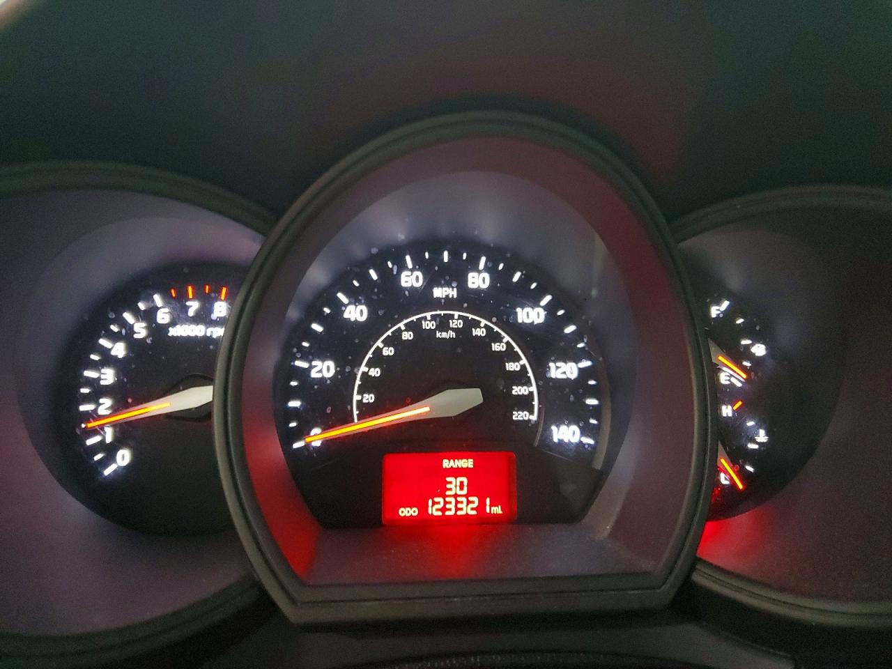 2016 KIA RIO LX photo 9