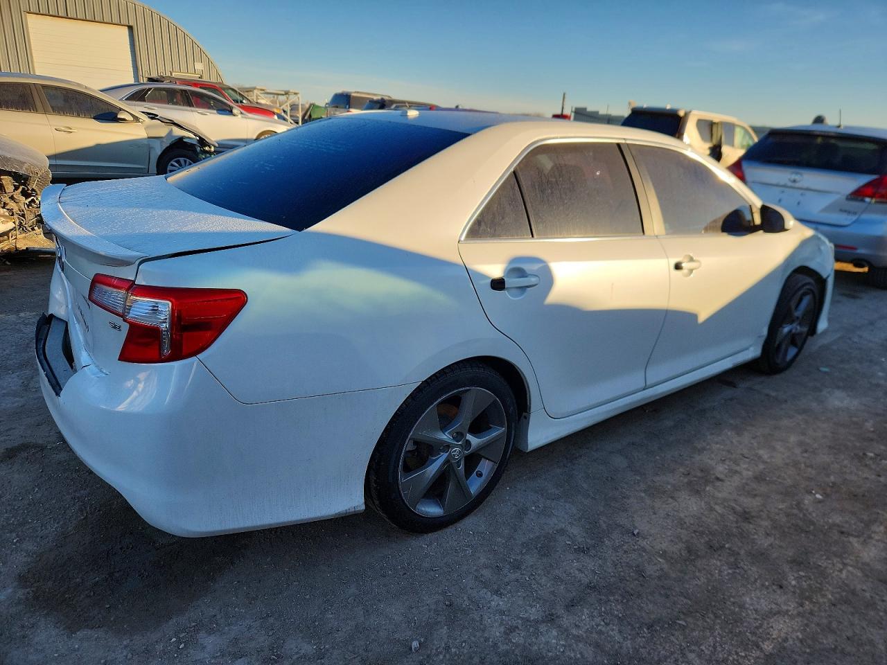 2012 TOYOTA CAMRY BASE photo 3