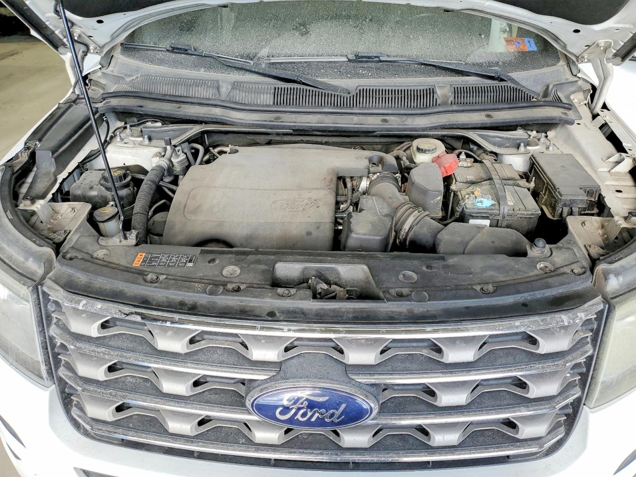 2016 FORD EXPLORER XLT photo 12