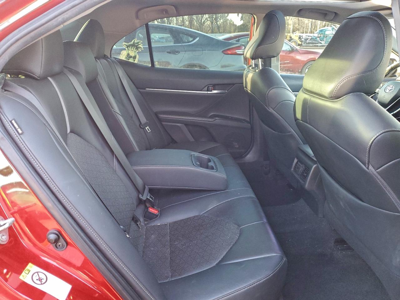 2019 TOYOTA CAMRY XSE photo 10