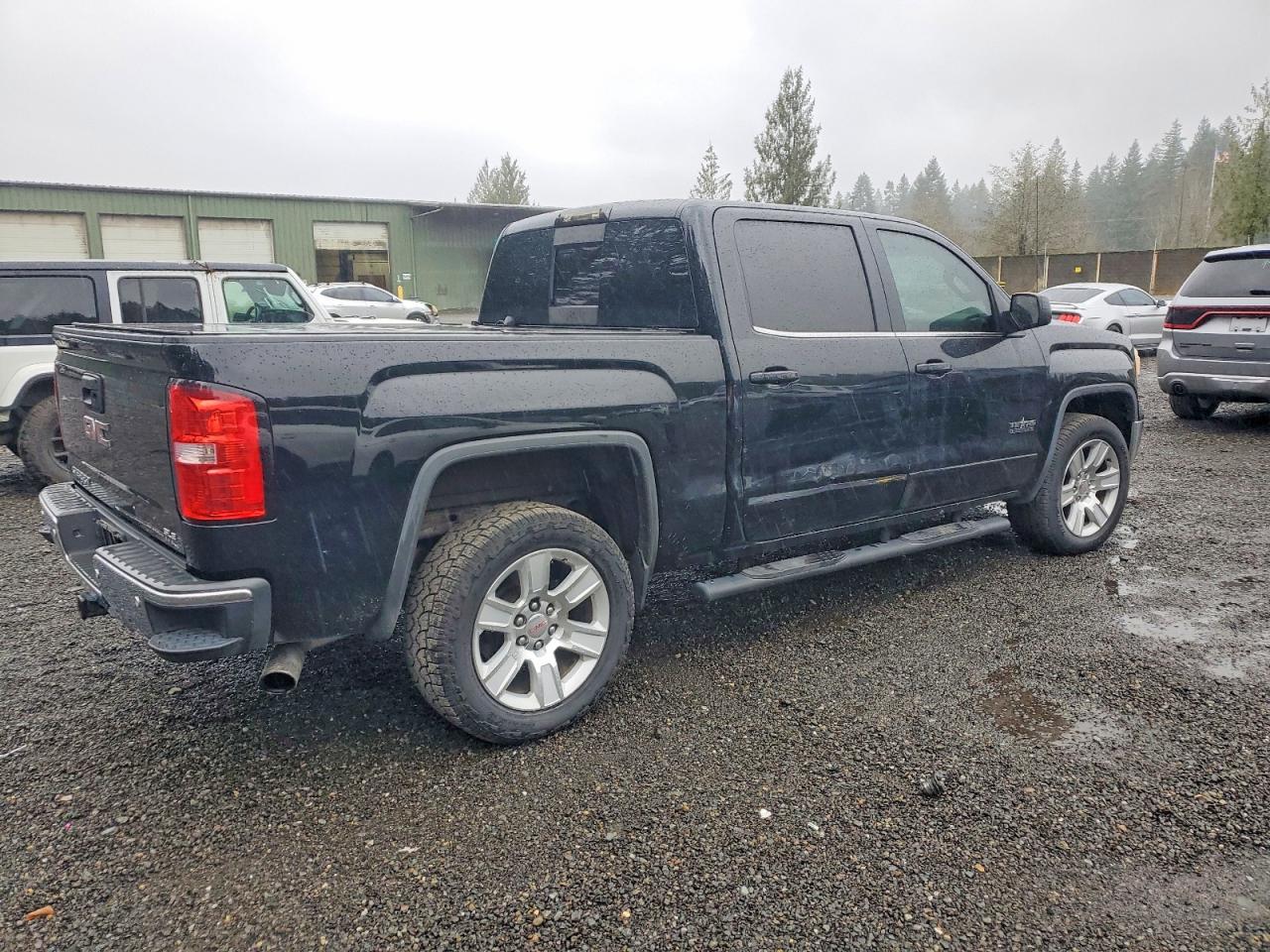 2015 GMC SIERRA C1500 SLE photo 3