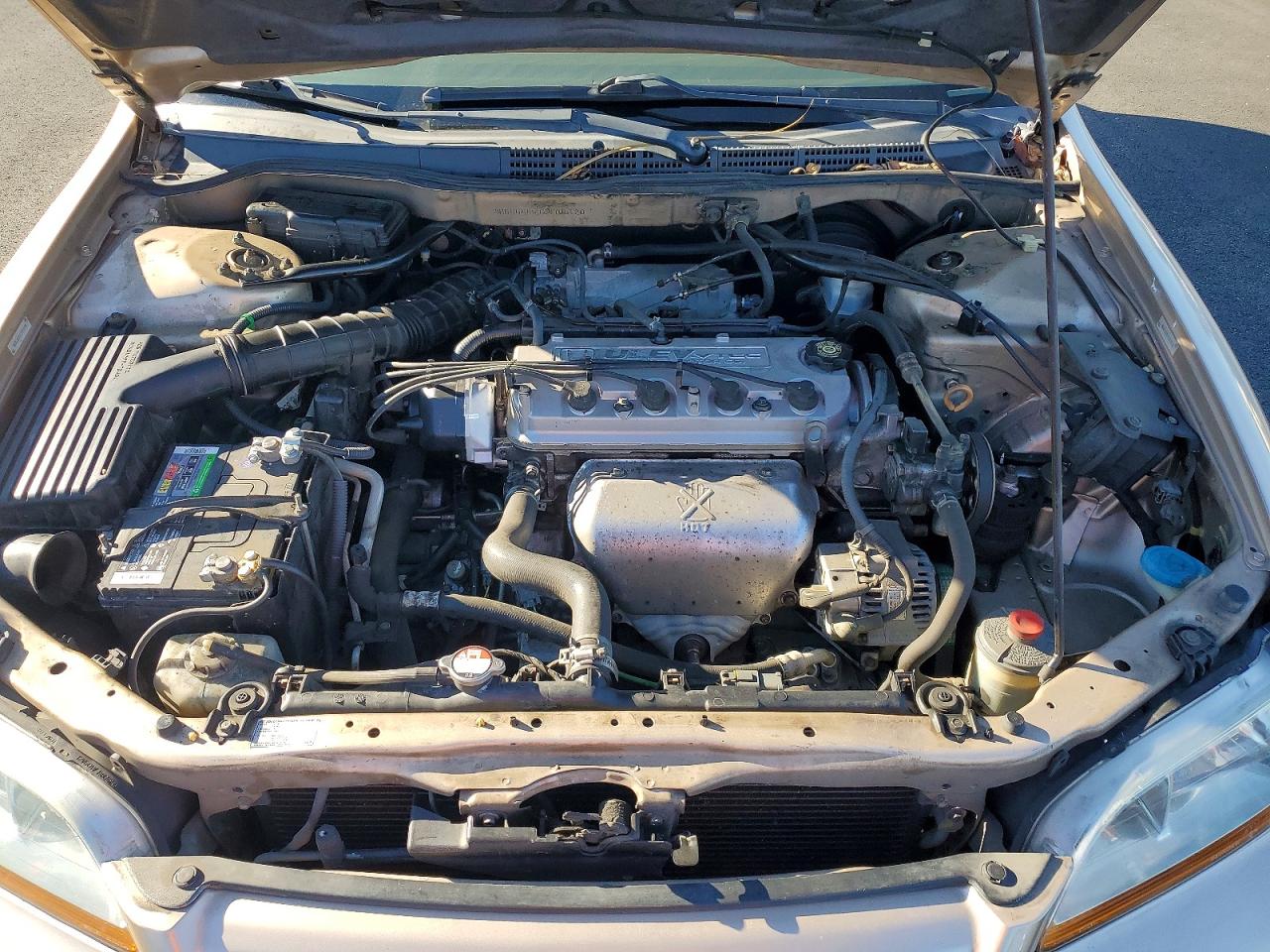 2002 HONDA ACCORD LX photo 11