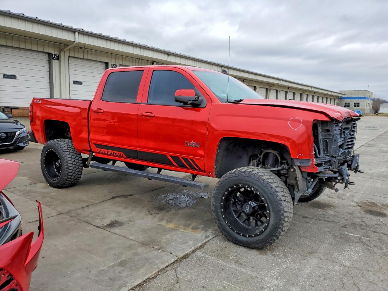 2017 CHEVROLET SILVERADO K1500 LT photo 10