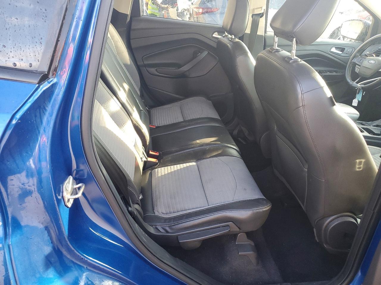 2018 FORD ESCAPE SE photo 11