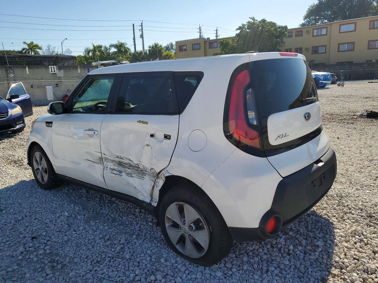 2015 KIA SOUL photo 2