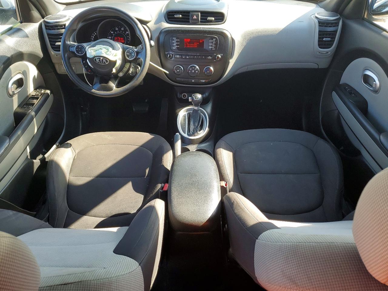 2015 KIA SOUL photo 8