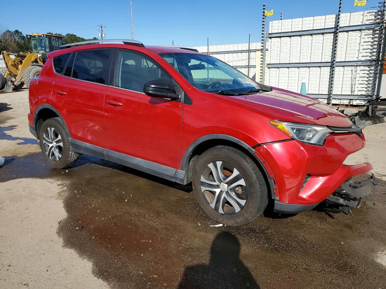 2016 TOYOTA RAV4 LE photo 4