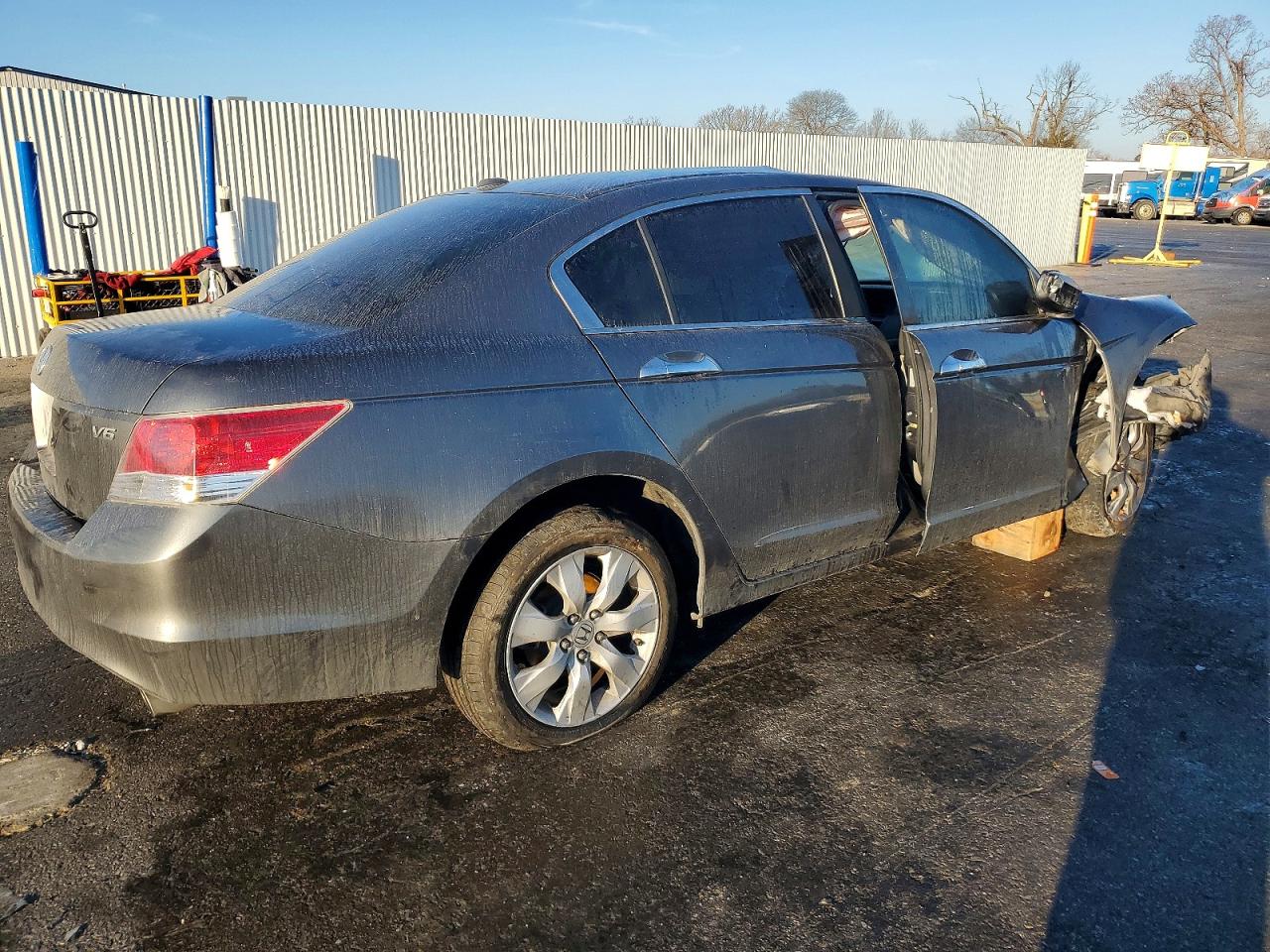 2010 HONDA ACCORD EXL photo 3