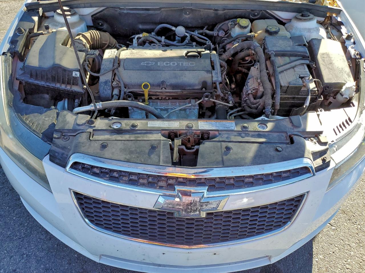2013 CHEVROLET CRUZE LS photo 11
