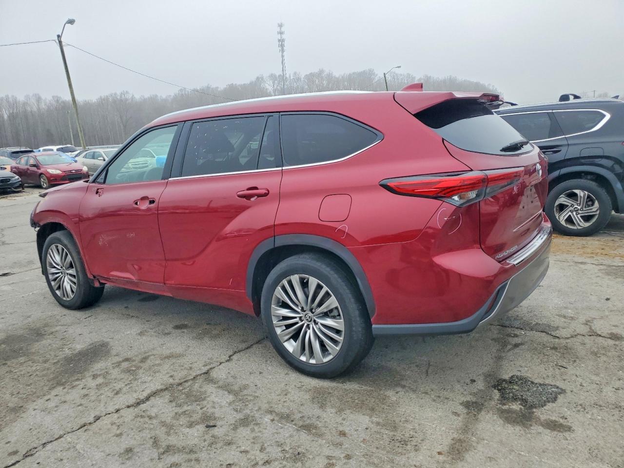 2023 TOYOTA HIGHLANDER L photo 2