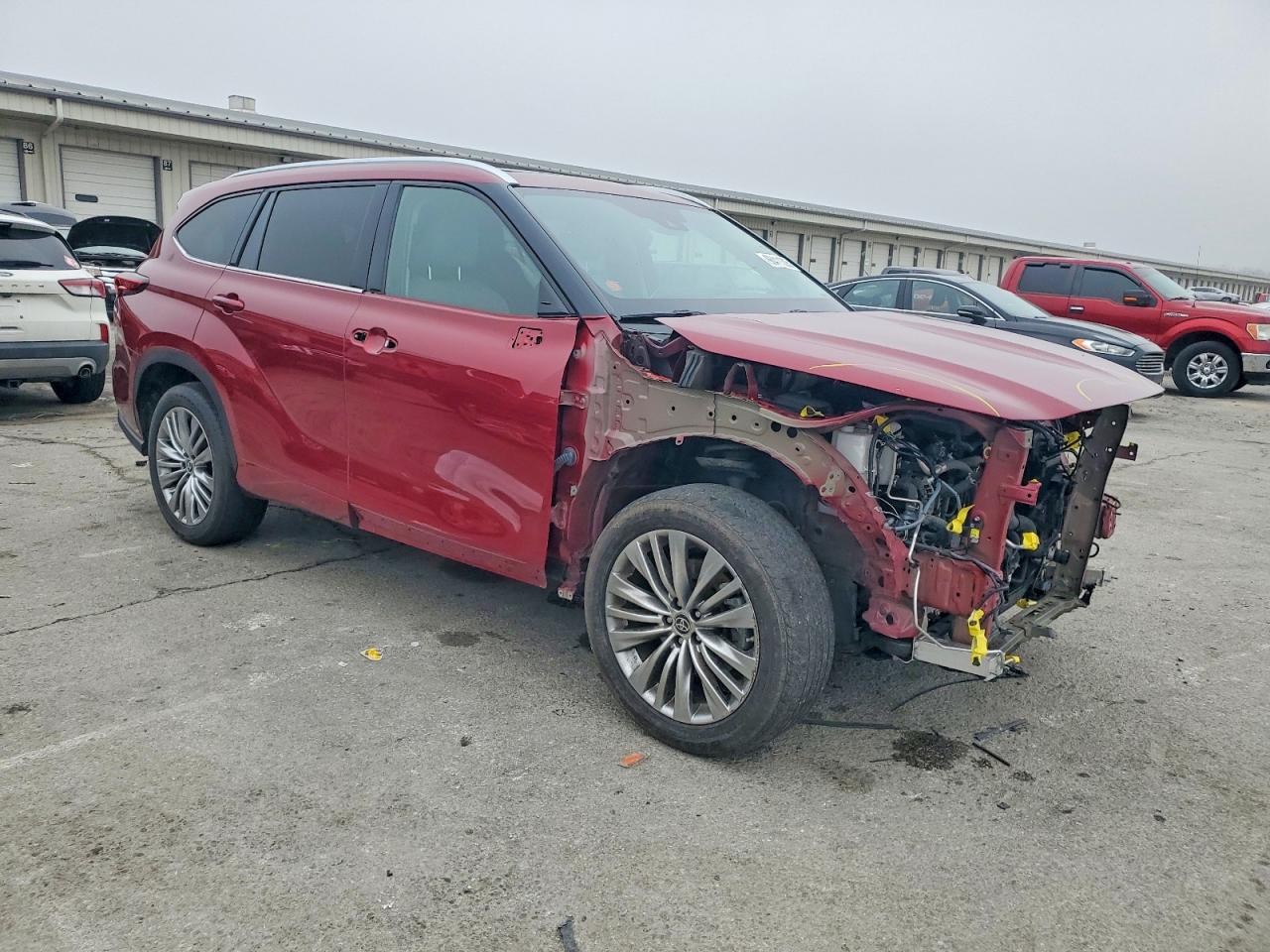 2023 TOYOTA HIGHLANDER L photo 4