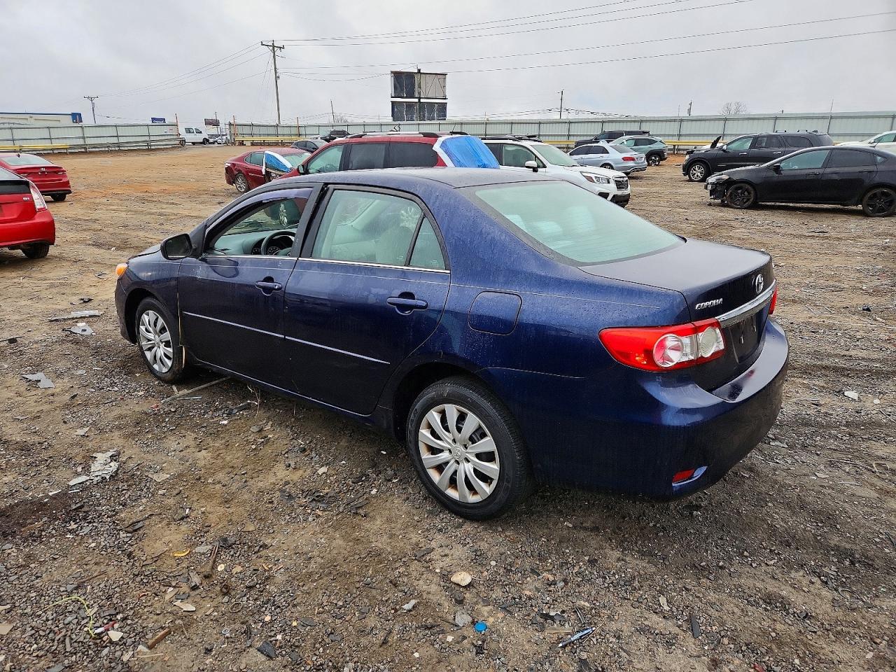 2013 TOYOTA COROLLA BASE photo 2