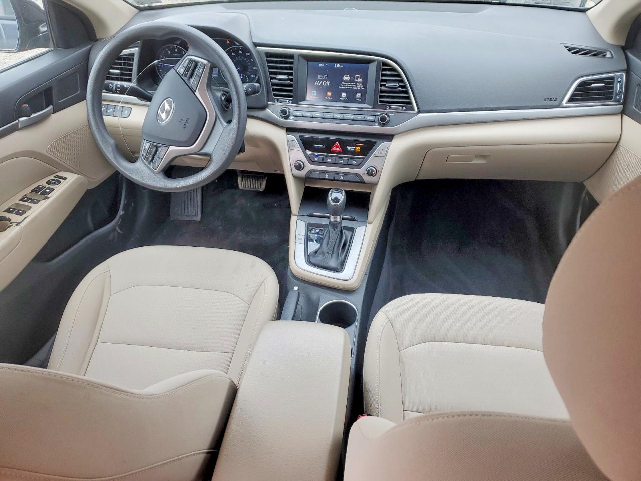 2018 HYUNDAI ELANTRA SEL photo 8