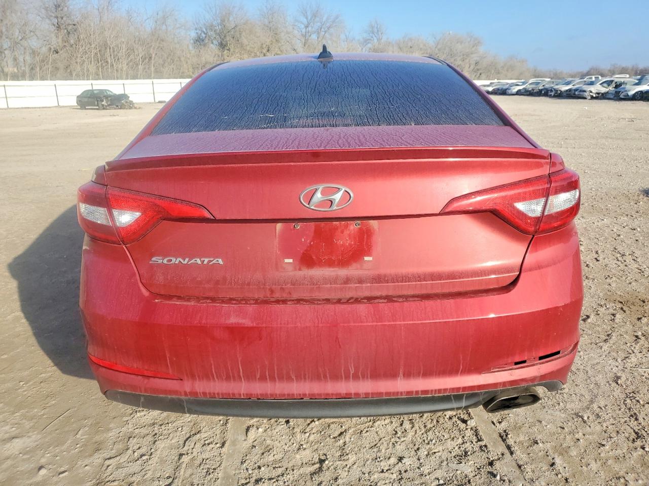 2017 HYUNDAI SONATA SE photo 16