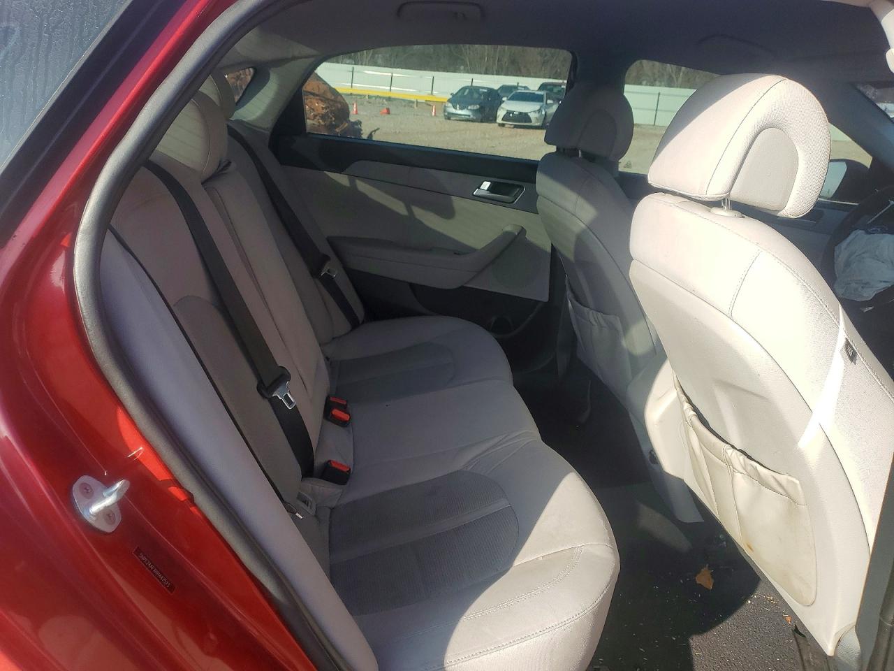2017 HYUNDAI SONATA SE photo 28