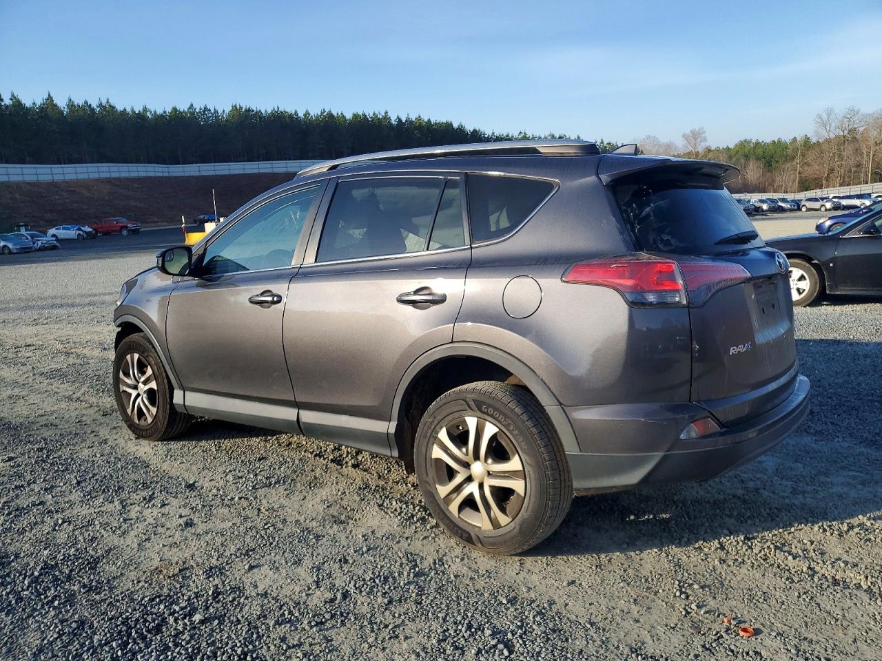 2016 TOYOTA RAV4 LE photo 2