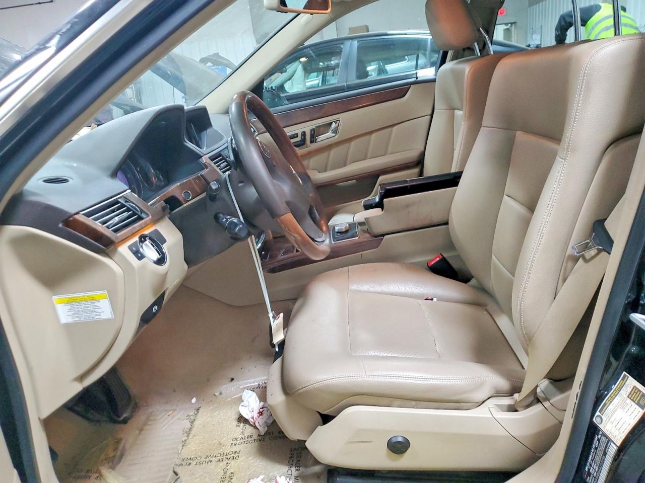 2010 MERCEDES-BENZ E 350 4MATIC photo 13