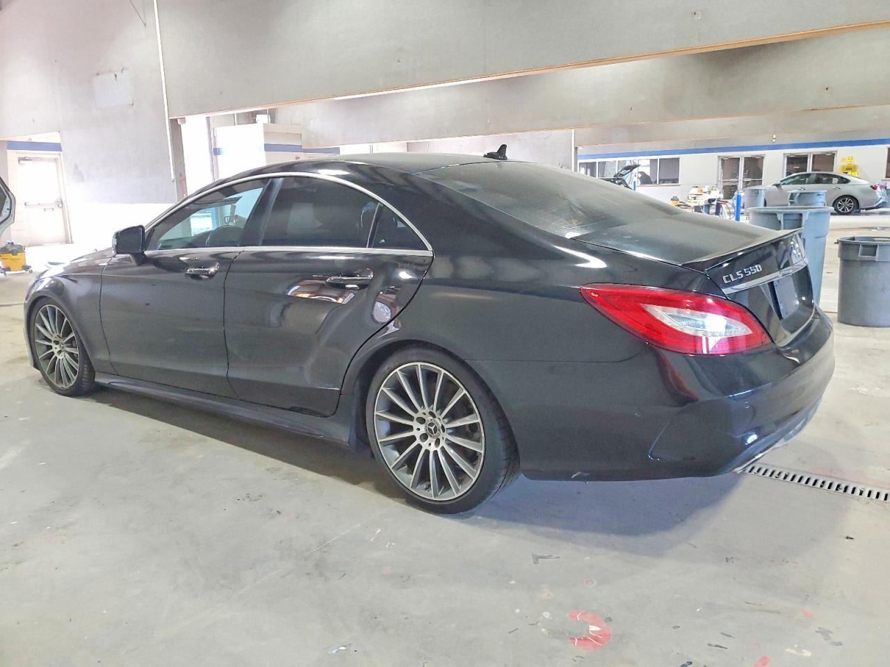 2017 MERCEDES-BENZ CLS 550 4MATIC photo 2