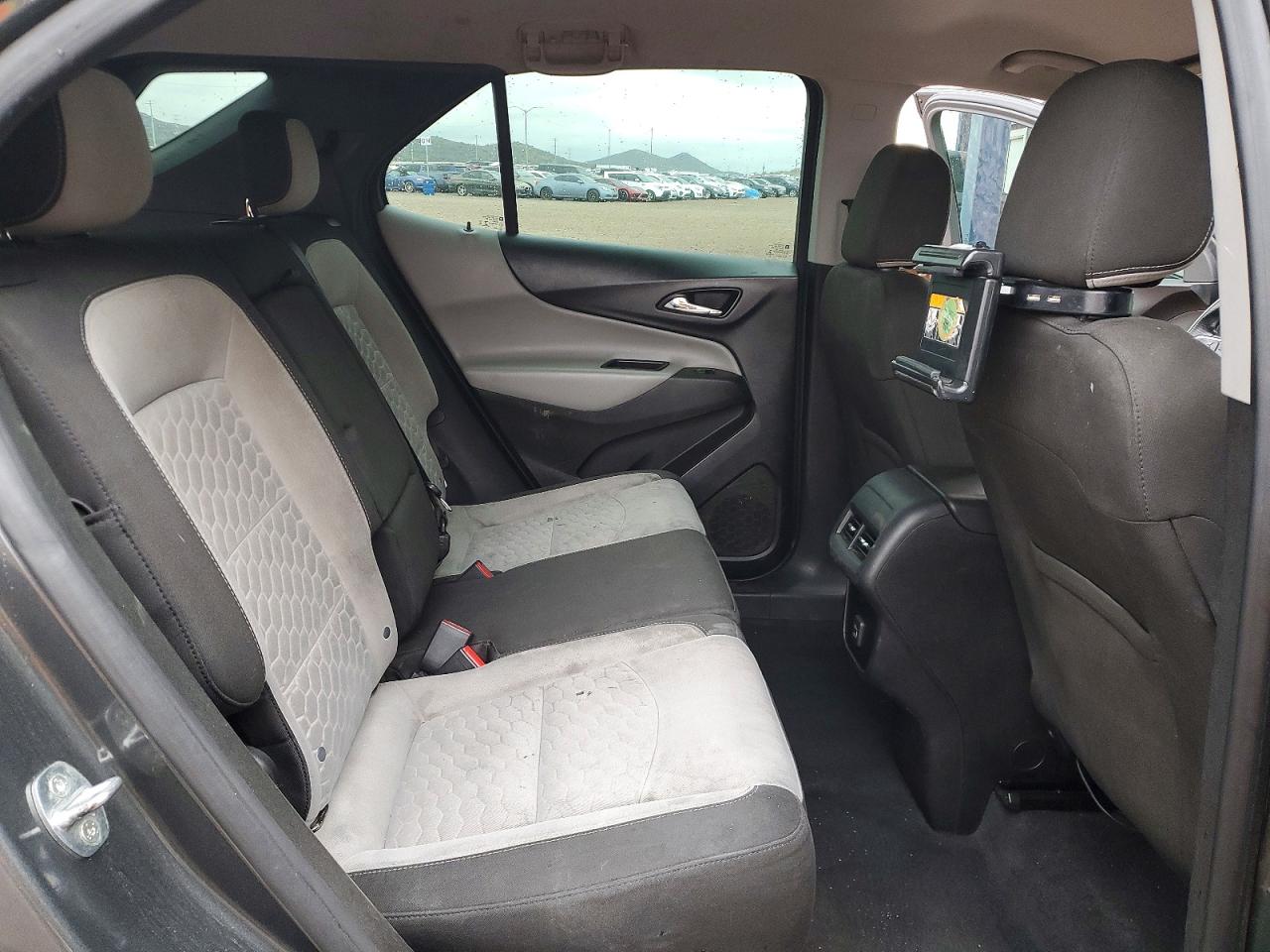 2020 CHEVROLET EQUINOX LS photo 11