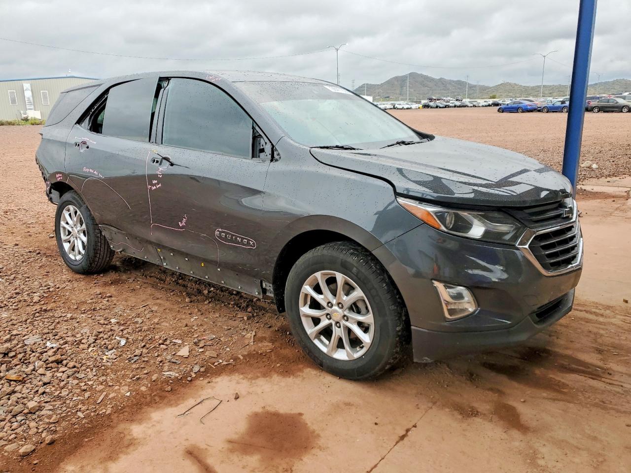 2020 CHEVROLET EQUINOX LS photo 4