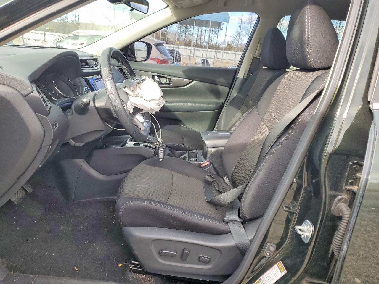 2019 NISSAN ROGUE S photo 7
