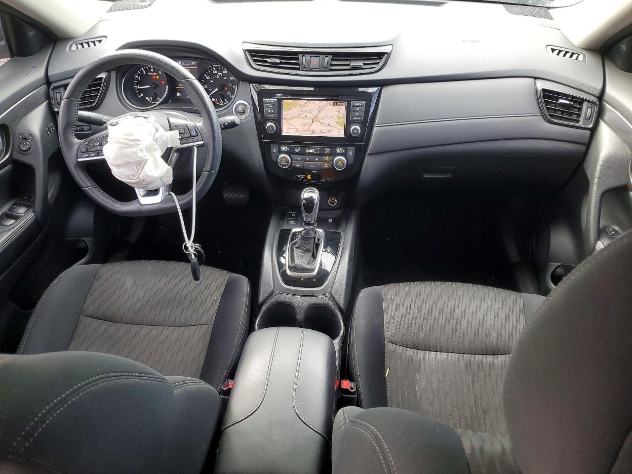 2019 NISSAN ROGUE S photo 8