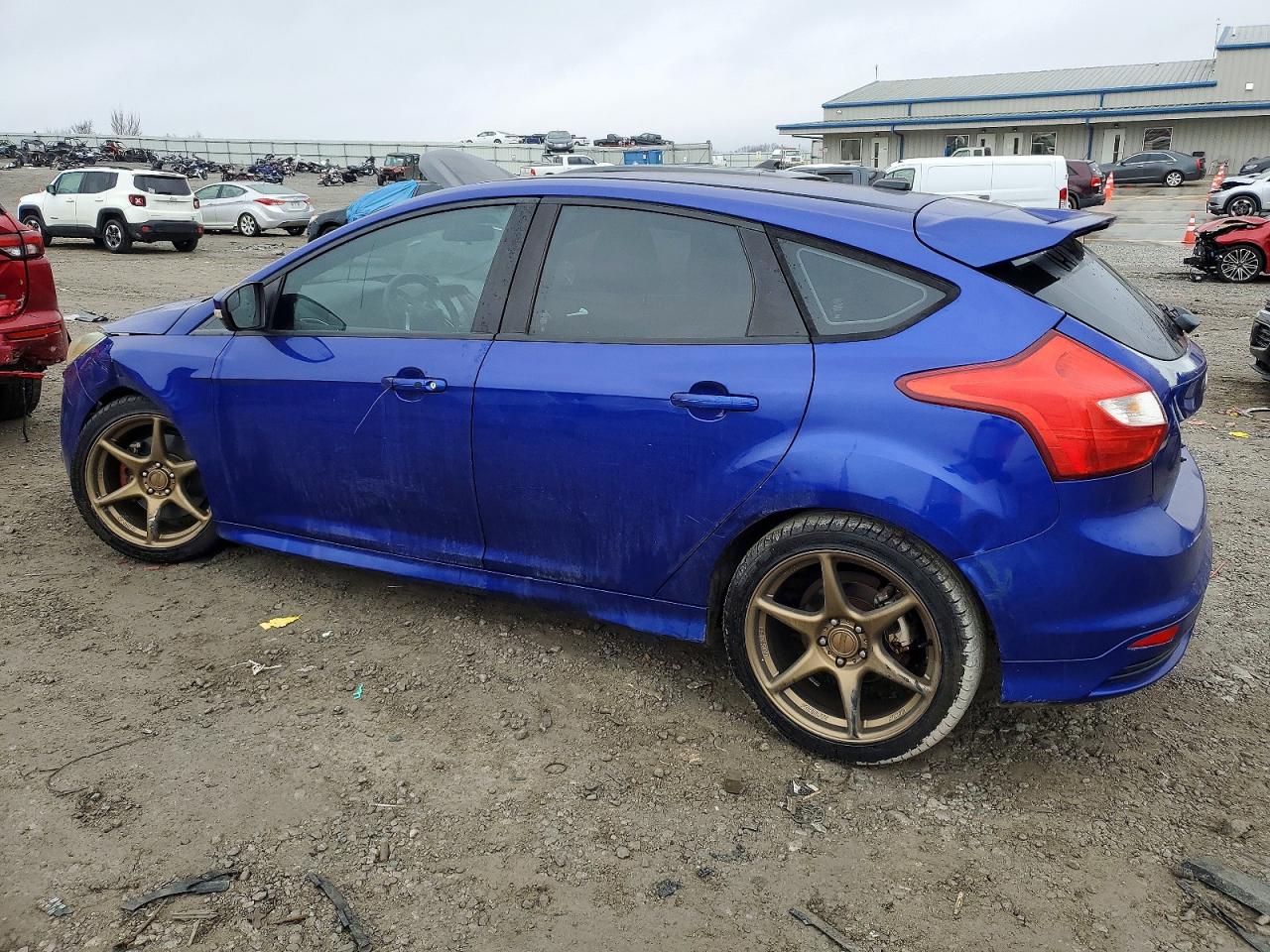 2014 FORD FOCUS ST photo 2