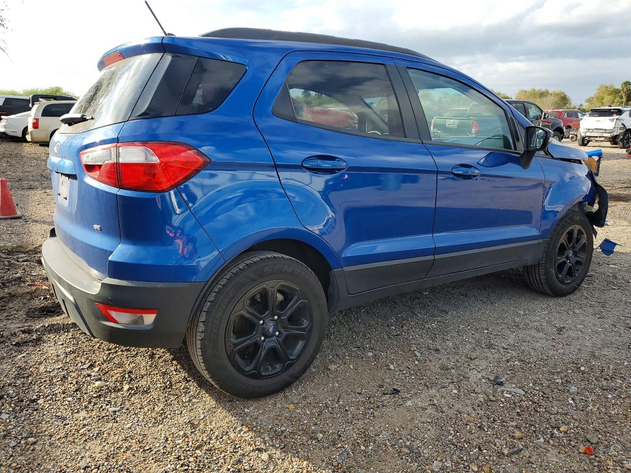 2021 FORD ECOSPORT SE photo 3