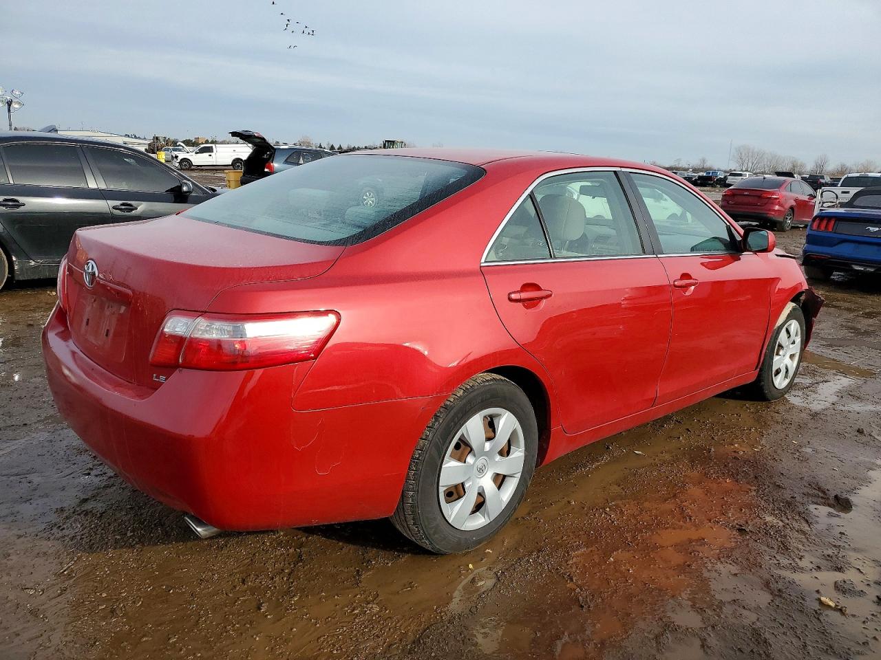 2007 TOYOTA CAMRY LE photo 3